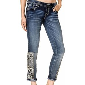 Miss Me Jeans Born to Be Boho leg patch embroidered